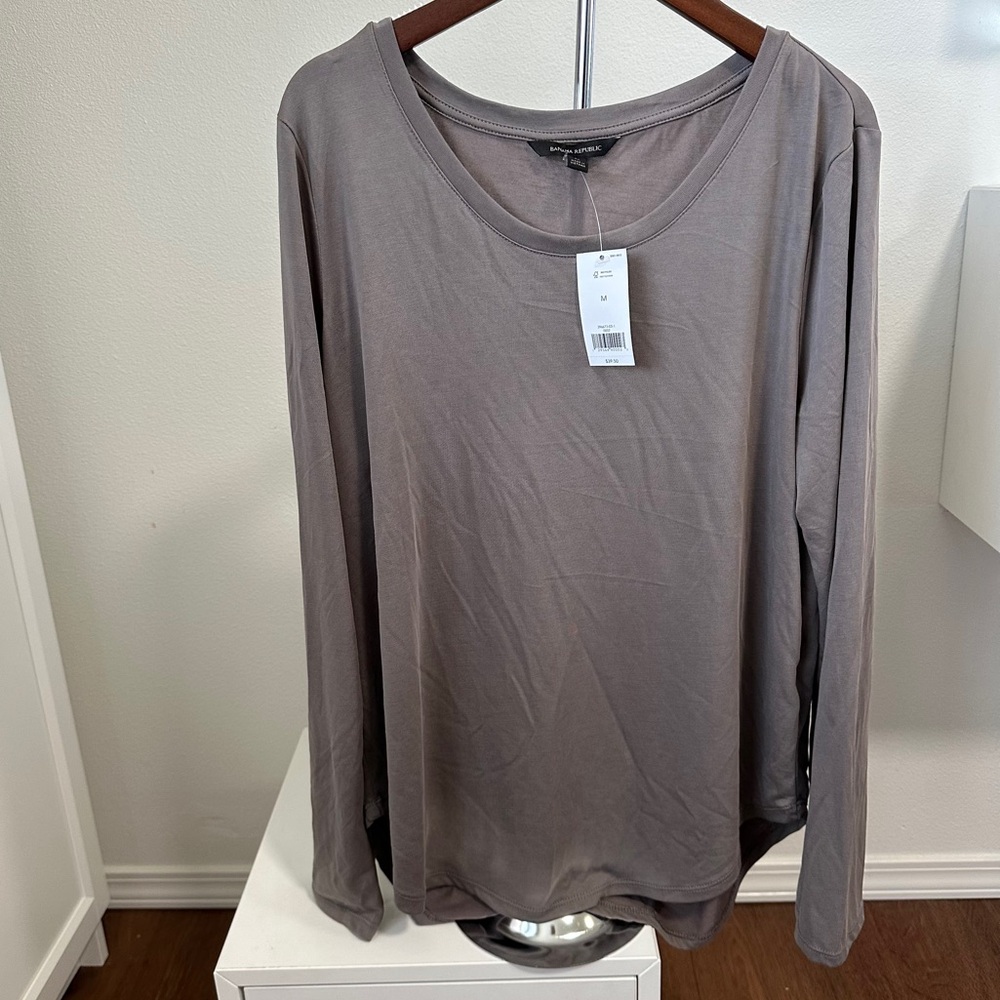 Banana Republic Long Sleeve